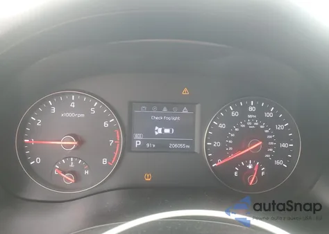 2017 Kia Cadenza Premium z USA, uszkodzony, nr VIN KNALC4J12H5069870